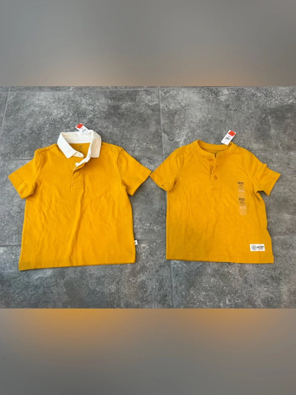 Gap kids tee bundle of 2 size XS 4T 5T NWT